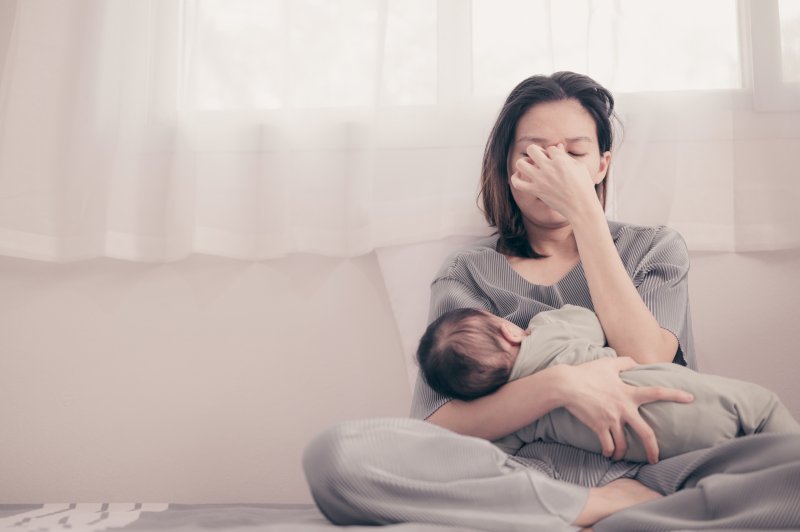 woman with postpartum depression 